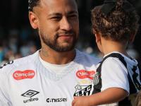 开云下载-内马尔带领巴西豪取库蒂尼奥杯冠军