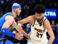 开云体育-开拓者击败小牛，穆雷32分成全队得分王