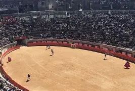 阿雅克将上演主场大战，挑战尼姆