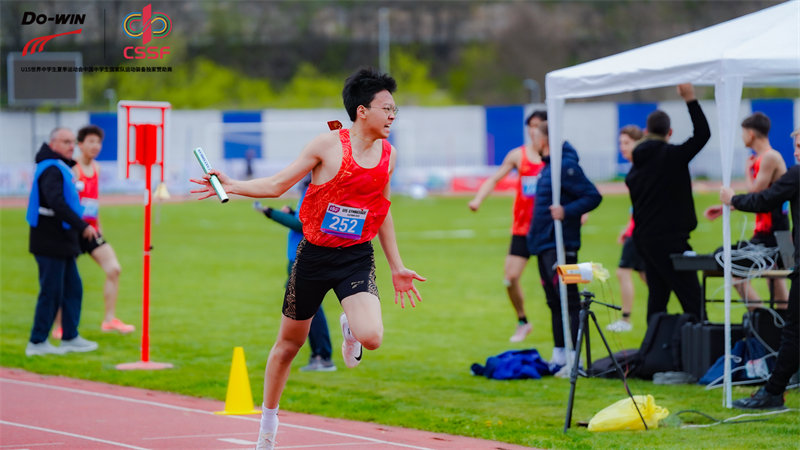 包含运动员训练状态稳中有升，为国争光加油的词条