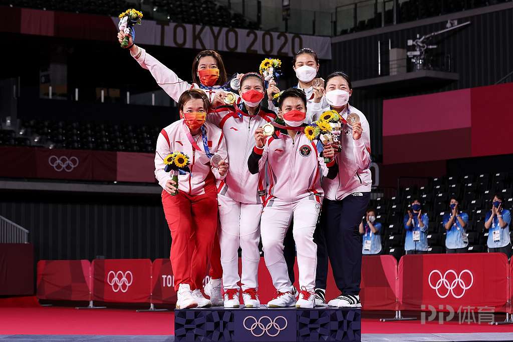 拉脱维亚击败传统羽毛球强手，夺得冠军