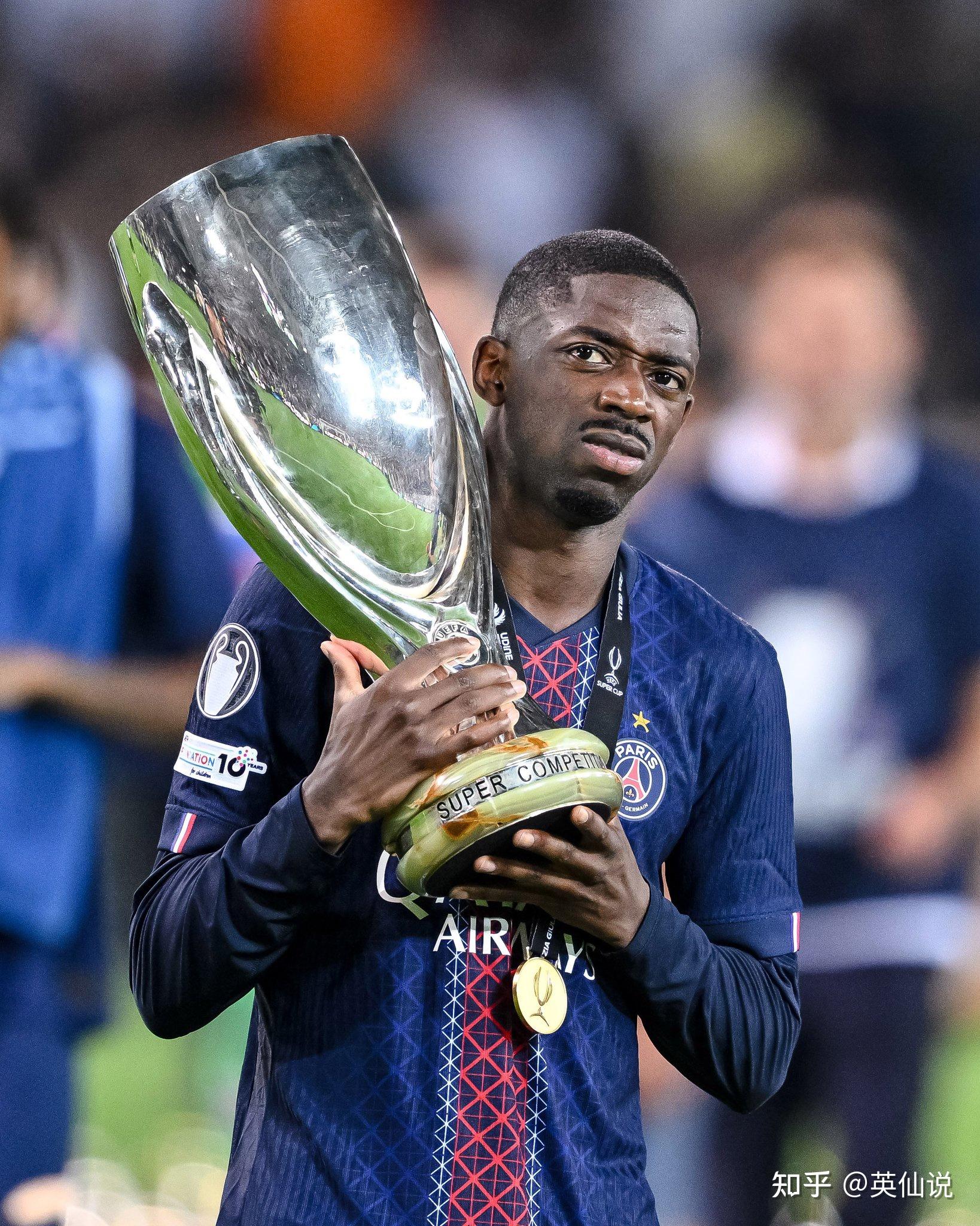 热刺俱乐部准备迎战巴黎圣日耳曼