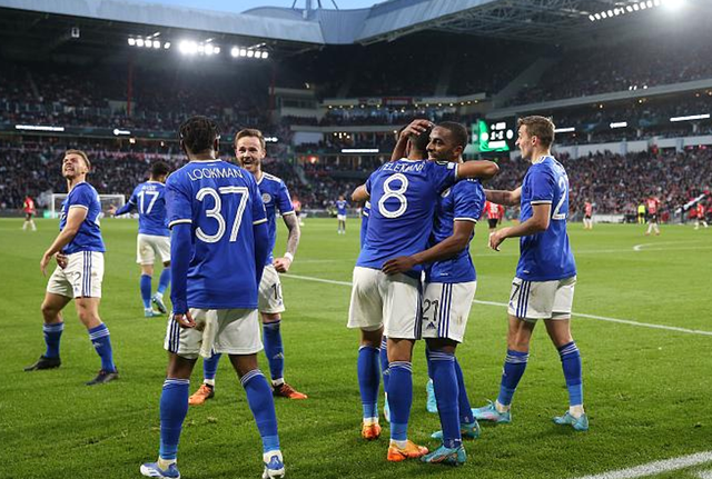 罗马逆转晋级，欧冠惊险之旅