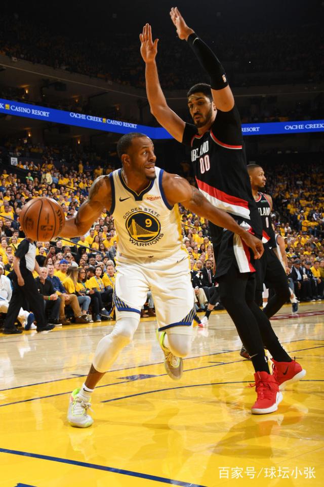 勇士擒熊开门红，领先西部比赛突显实力