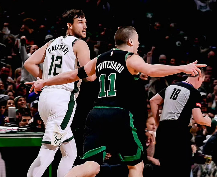 关于雄鹿力压太阳，豪取三连胜的信息