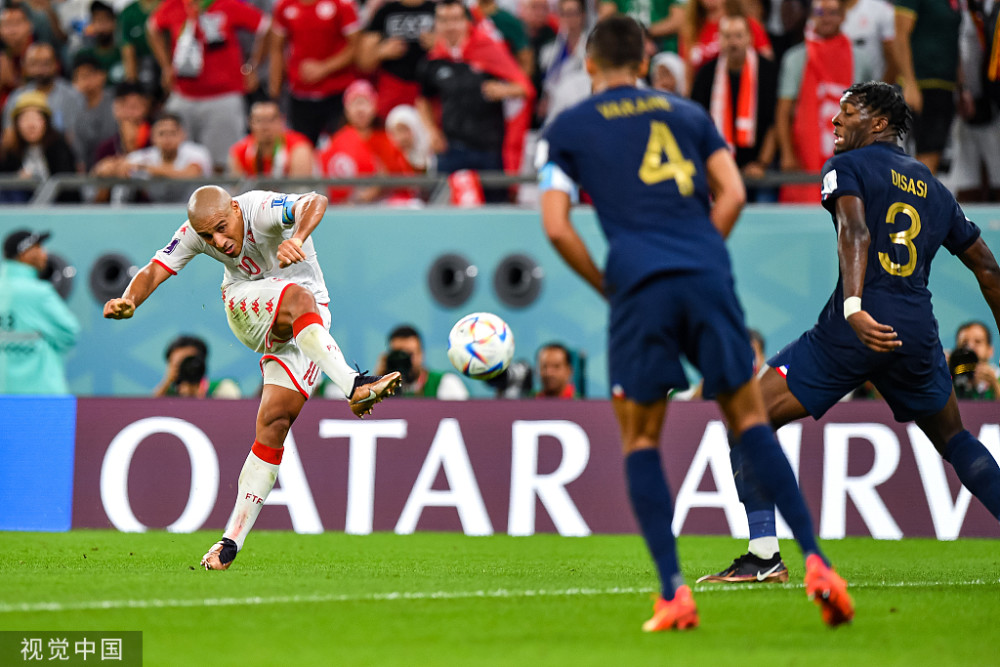 瓦伦西亚客场不敌劲旅，遗憾出局